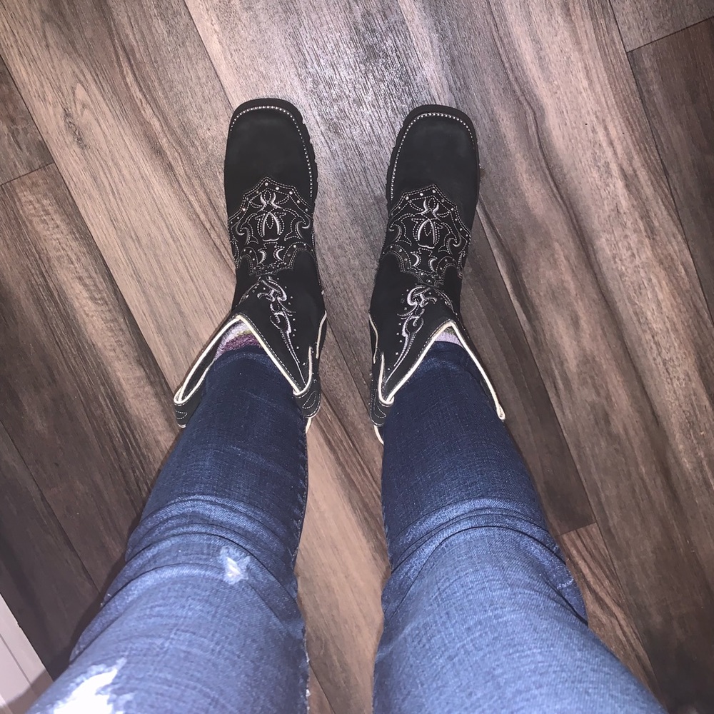 Women’s Justin Boots